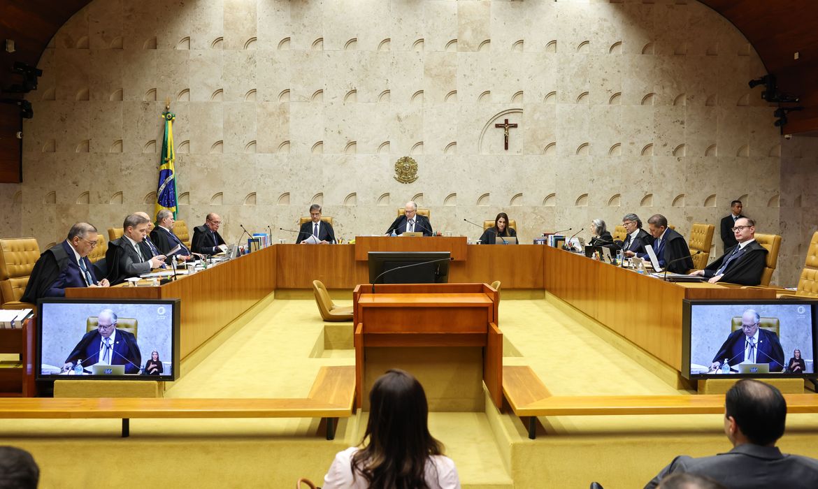Gilmar e Mendon&ccedil;a divergem sobre atua&ccedil;&atilde;o no caso Master