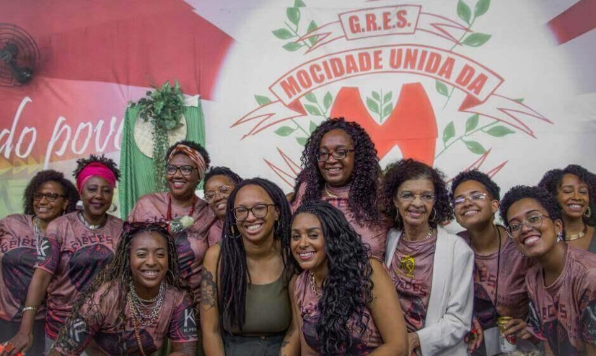 Samba-enredo da Mocidade Unida da Mooca, em homenagem a Geled&eacute;s, emociona integrantes da organiza&ccedil;&atilde;o - Geled&eacute;s. Ble News